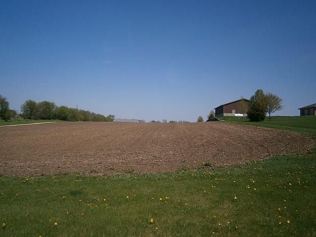 2nd image of L1 N Burdick Rd