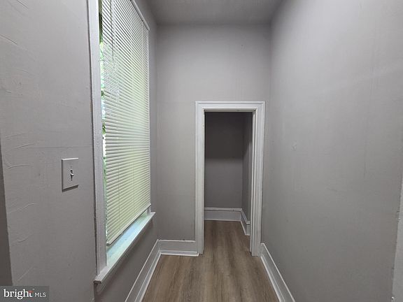 5th image of 5137 Marion St