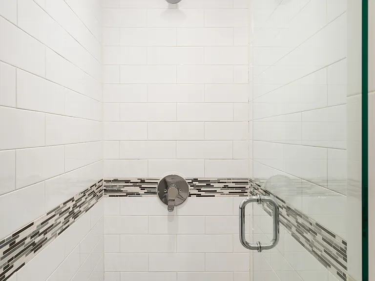 131 Saint Johns Pl #GFL — Photo 8