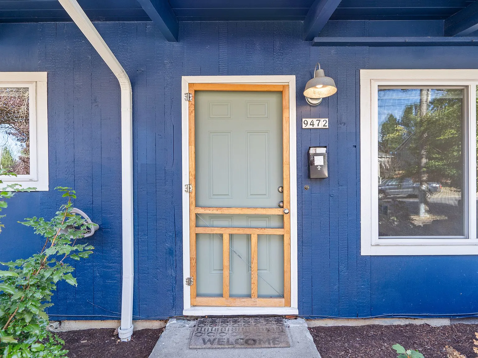 2 bed, 700 sqft, $1,795 — Photo 4