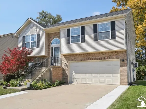 4023 Stone Post Rd, Newport, MI 48166