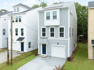 1828 Helm Ave, North Charleston, SC 29405