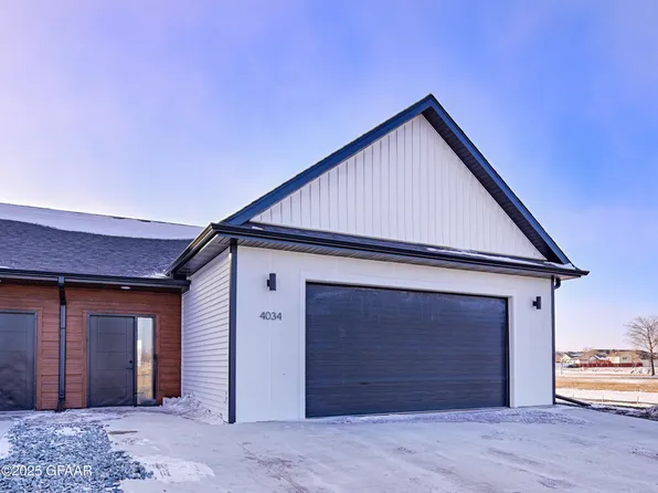 4034 Haven Ct, Grand Forks, ND 58201