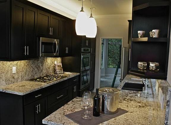 GRANITE KITCHEN