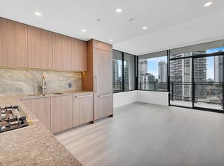626 Claremont St #1610, Coquitlam, BC V3J 3T4