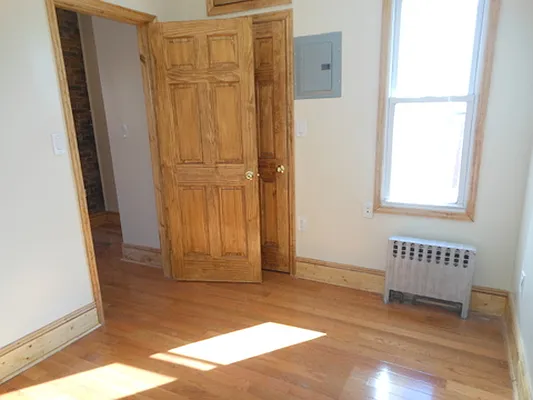 Rented by Urban Realty NYC | media 22