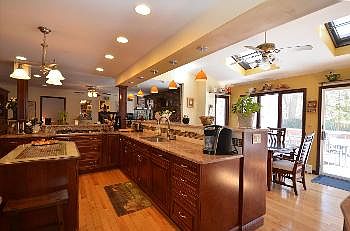 4th image of 512 Bernita Dr