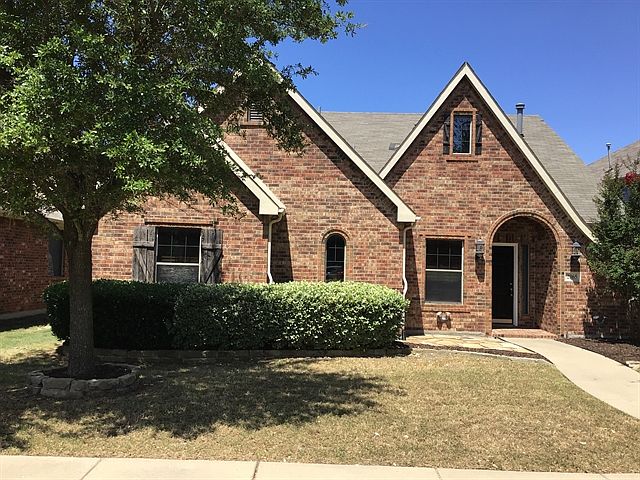 1st image of 2065 Heather Glen Dr