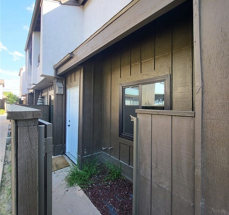 6100 Arbutus Ave UNIT 27, Huntington Park, CA 90255 MLS RS24054336