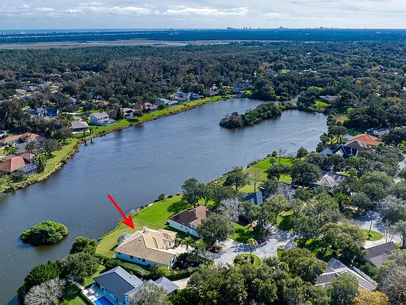 4th image of 51 Lakecliff Dr