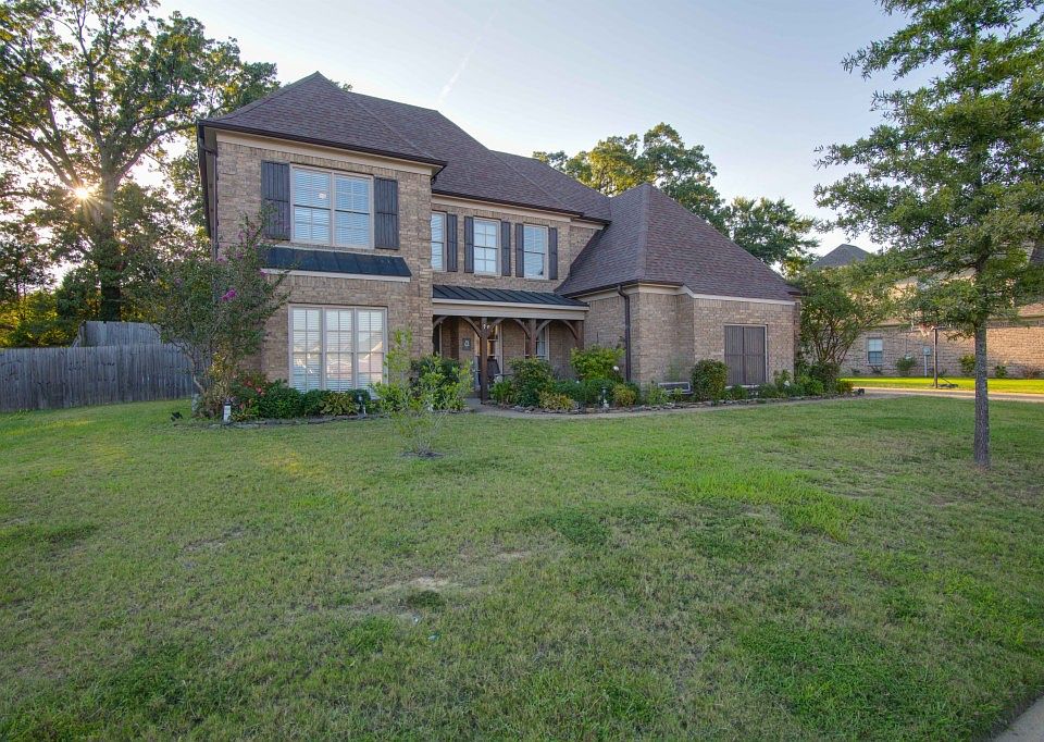 1st image of 3343 Chateau Pointe Blvd