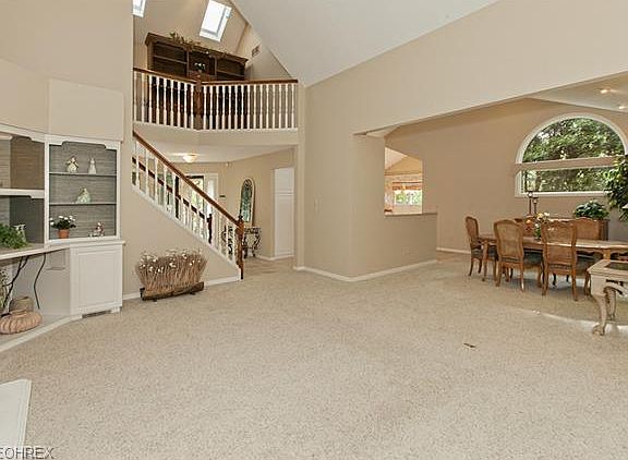 4th image of 4945 Pine Valley Dr
