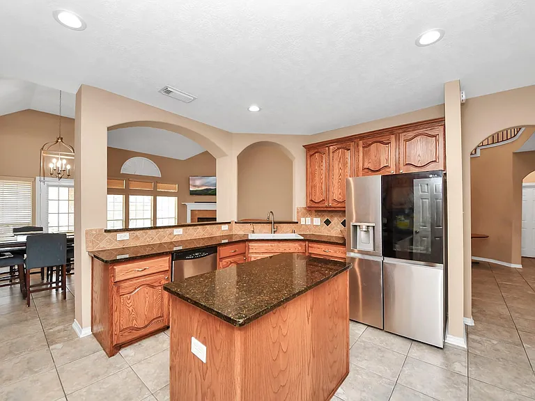 706 River Delta Ln — Photo 15