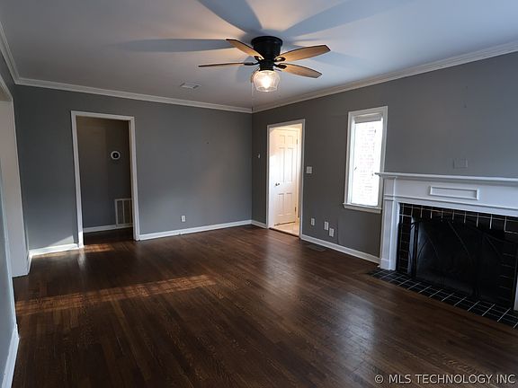 2nd image of 1131 S Urbana Ave