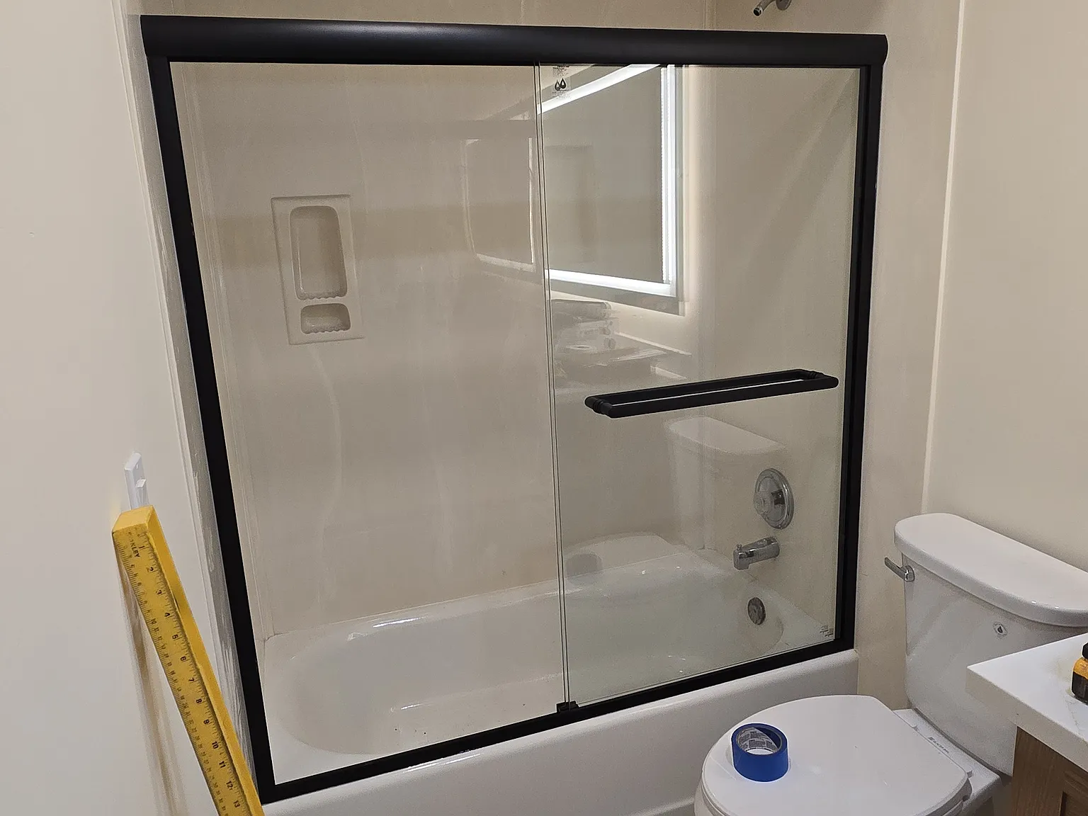 2 bed, 900 sqft, $4,000 — Photo 3