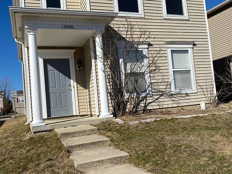 12696 Loyalty Dr — Photo 2