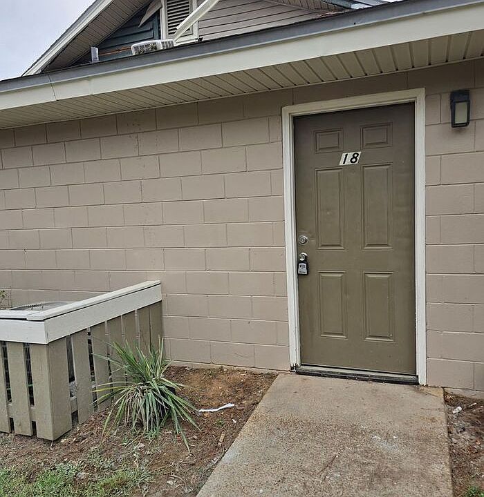 1st image of 2241 W Pensacola St #P2241-18