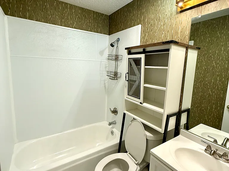 3047 Renaissance Ct — Photo 12