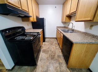 5576 Guilford Rd APT 1, Fitchburg, WI 53711