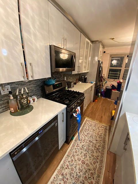 1st image of 2915 W 5th St APT 4D
