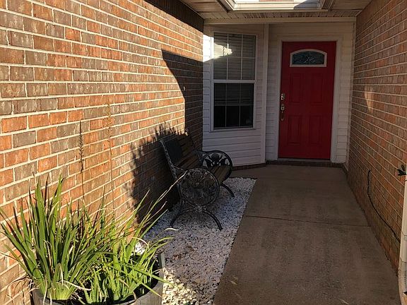 5th image of 457 Rush Park Cir