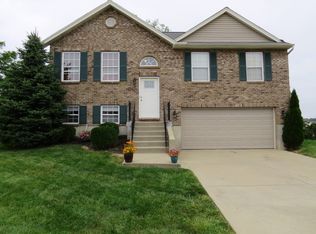 10377 Sharpsburg Dr, Independence, KY