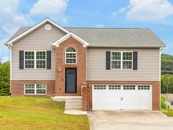 2052 Short Leaf Ln, Soddy Daisy, TN 37379