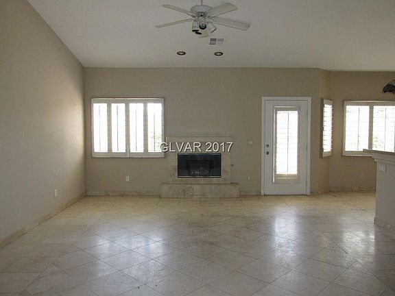 5th image of 6003 Lone Creek Cir