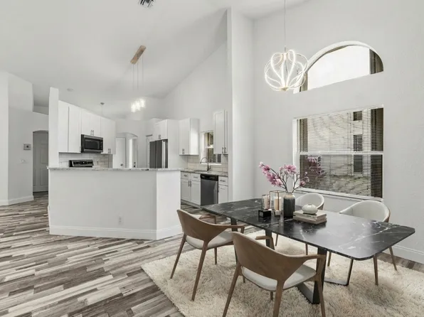 15465 Lake Gardenia Place, Delray Beach, FL 33484