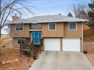 4730 Summerset Dr, Rapid City, SD 57702
