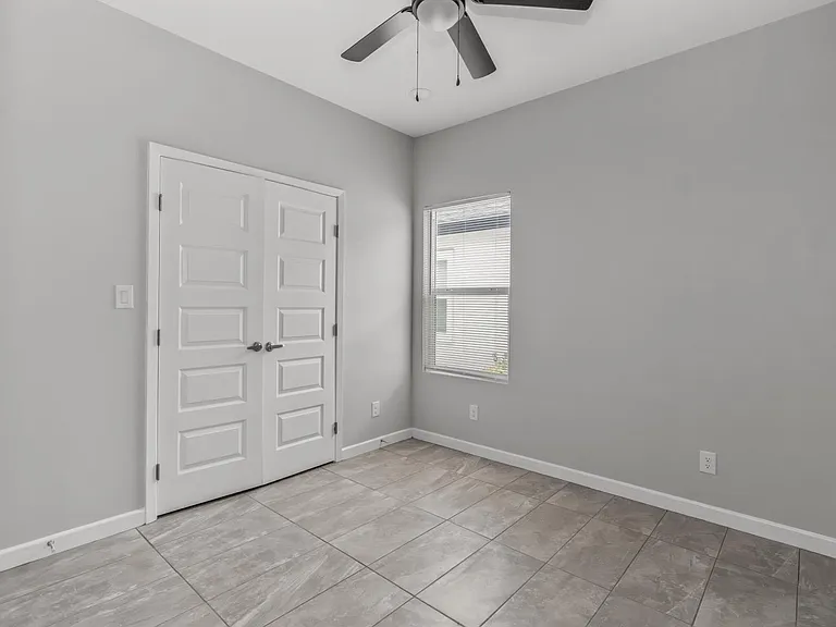 901 Sugar Garden Ave #3 — Photo 8