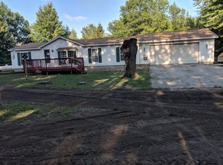 2627 S Fordney Rd, Hemlock, MI 48626