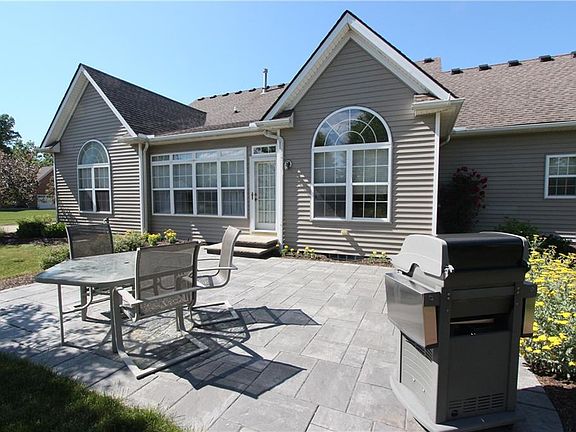 5th image of 37988 Viking Ct