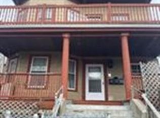 35 Kerwin St #3, Dorchester Center, MA 02124