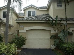 2092 Pasa Verde Ln, Weston, FL 33327
