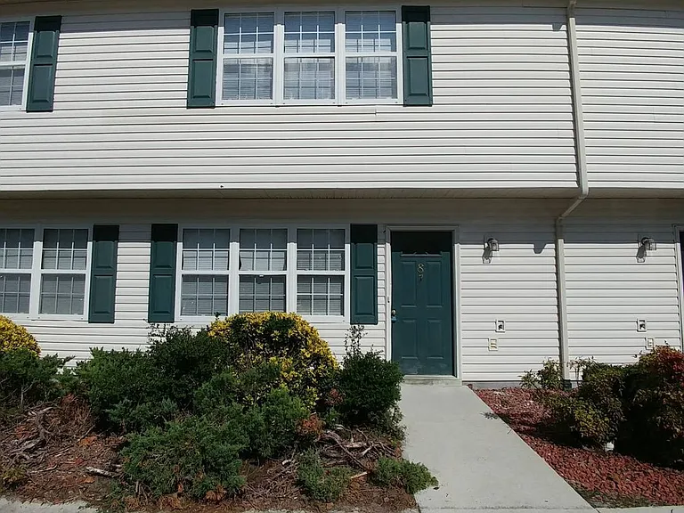 87 Century Ct — Photo 1