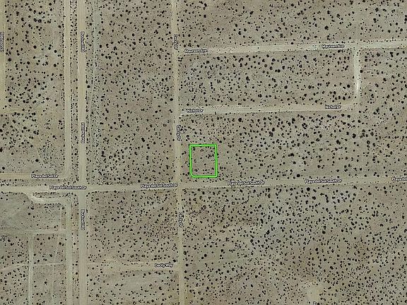 4th image of Playa Del Sol South Dr
