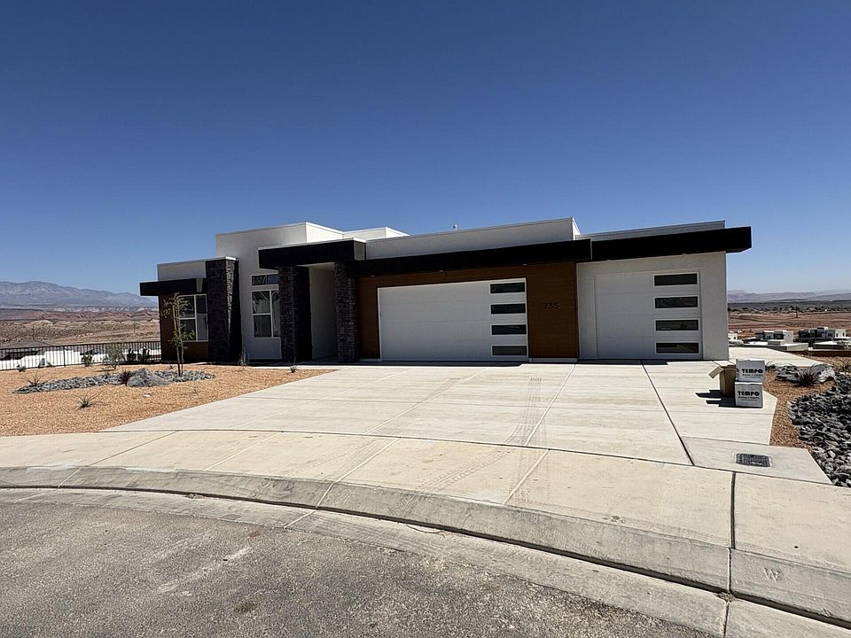 2nd image of 727 Alcantara Cir #77