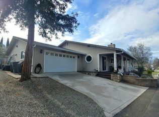 4035 Travona St, Redding, CA 96001