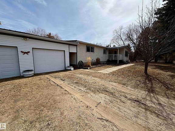 3rd image of 461039 Range Rd #282