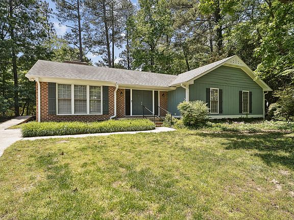 2nd image of 1221 Deerfield Dr