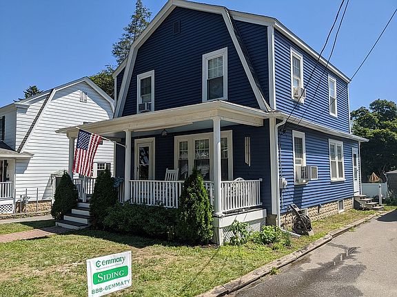 3rd image of 44 Marion St