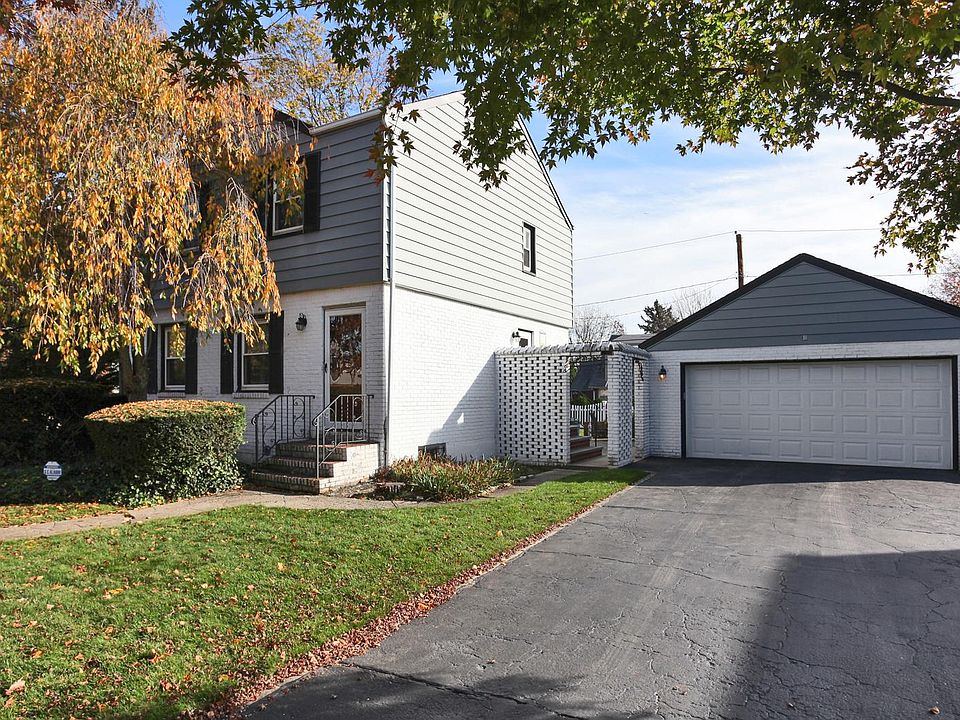 1st image of 108 Willow St