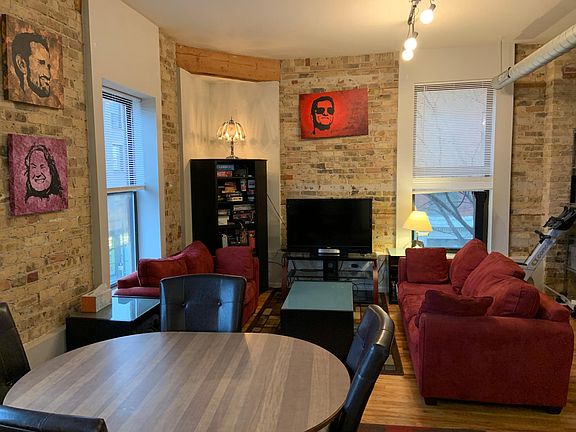 5th image of 1303 N Milwaukee Ave #3F