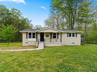 1013 Northside Dr E, Greenwood, SC 29649