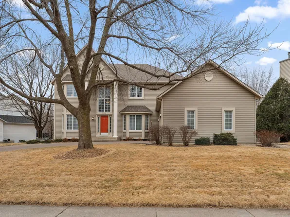 9060 Douglas Dr, Eden Prairie, MN 55347