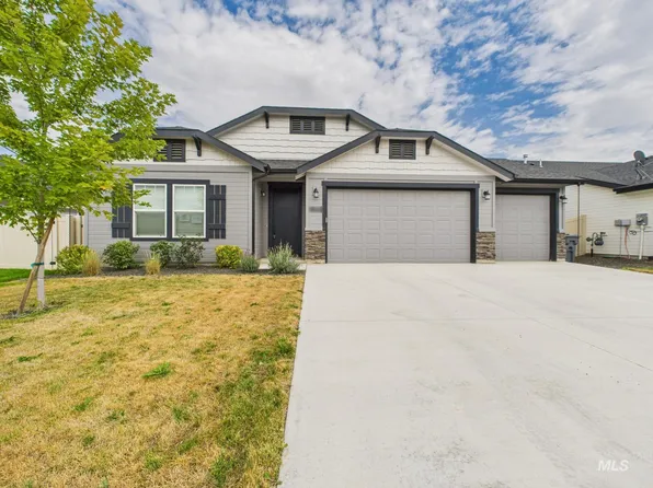 7602 E Iroquois St, Nampa, ID 83687