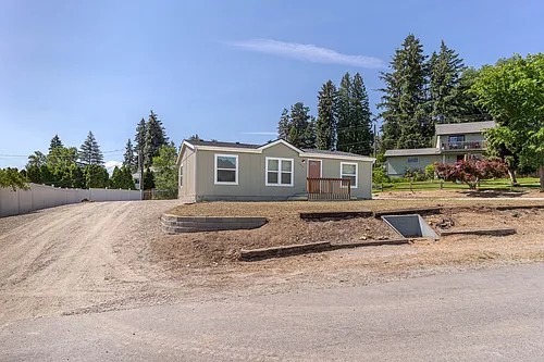 2474 Lemaister Ave Photo 1