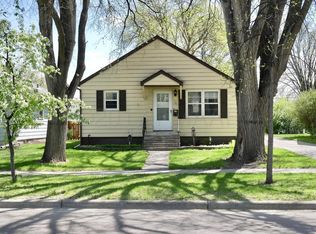 1739 4th St N, Fargo, ND 58102