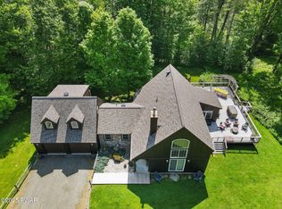 58 Rude Rd, Waymart, PA 18472